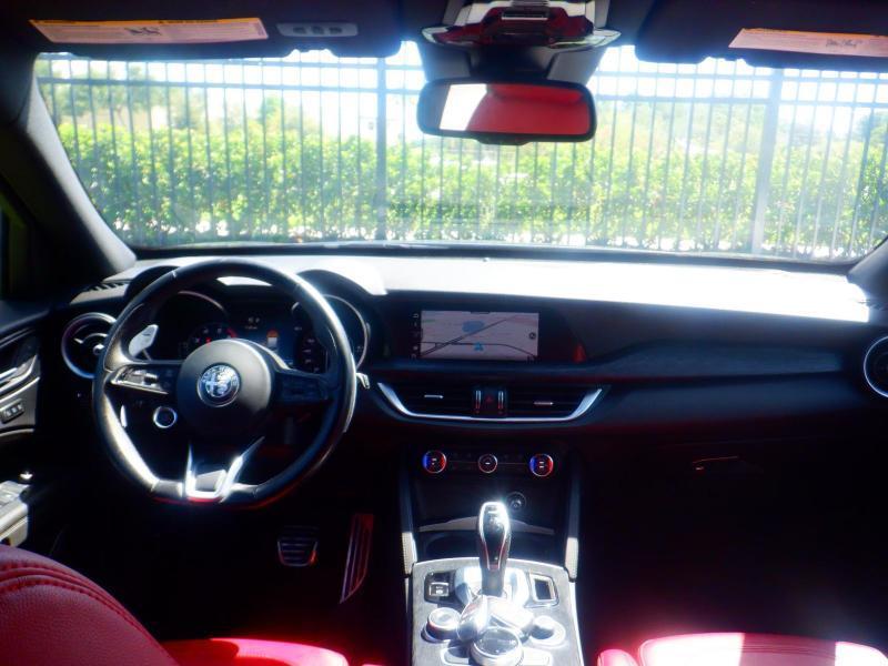 Alfa Romeo Stelvio  2023
