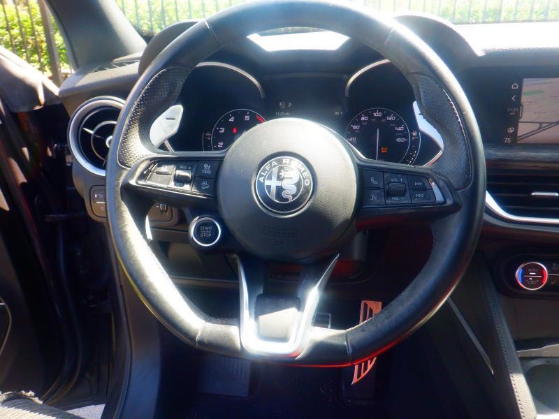 Alfa Romeo Stelvio  2023