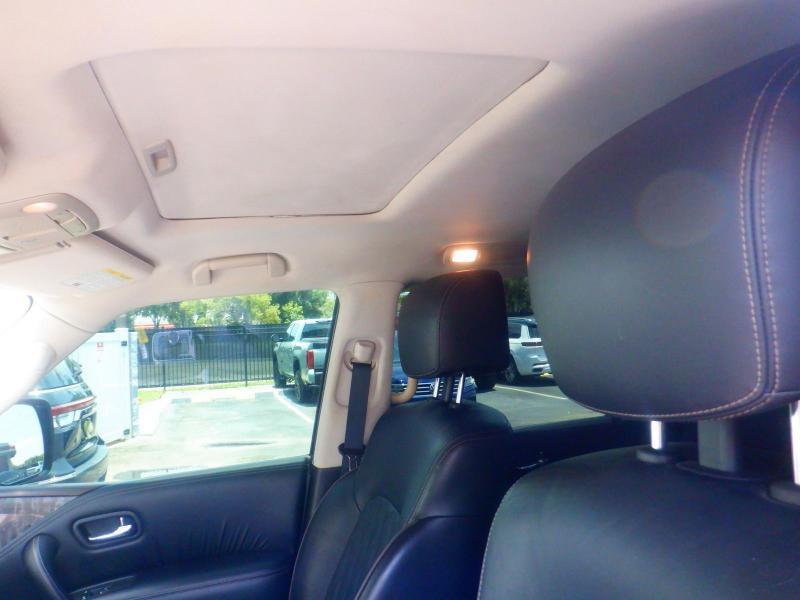 Nissan Armada  2021