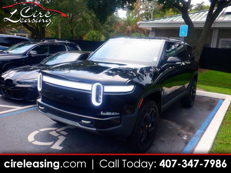 Rivian R1S  2024