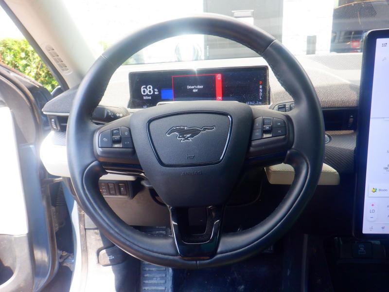 Ford Mustang Mach-E  2023