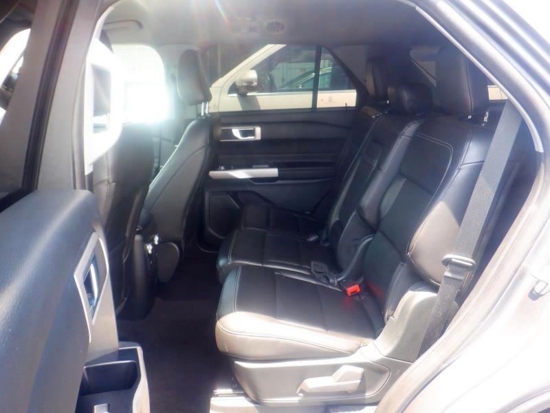 Ford Explorer  2023