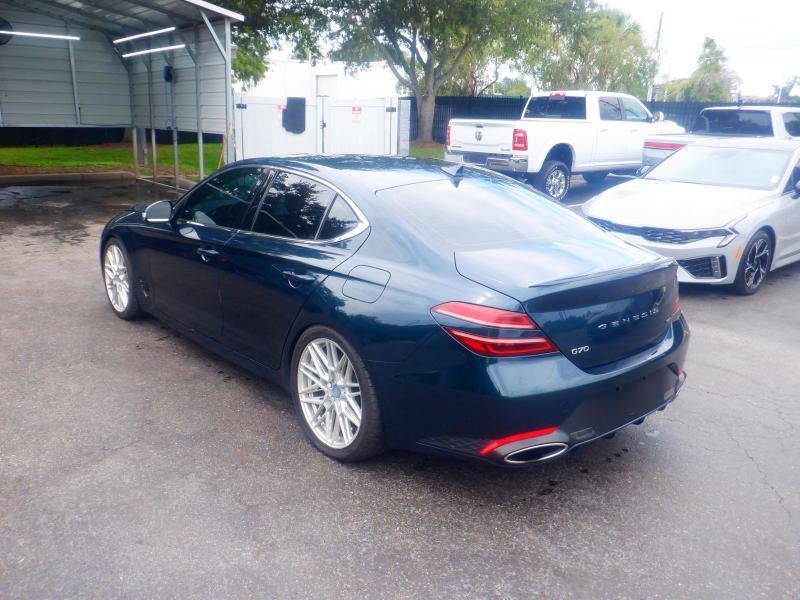 Genesis G70  2022