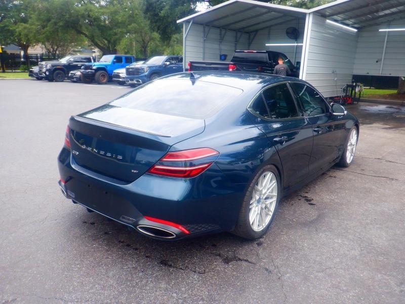 Genesis G70  2022