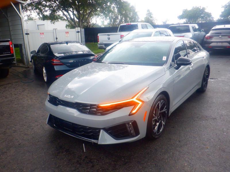 Kia K5 GT-Line 2025