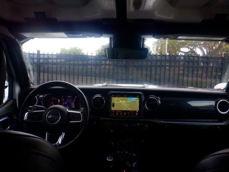 Jeep Wrangler  2023