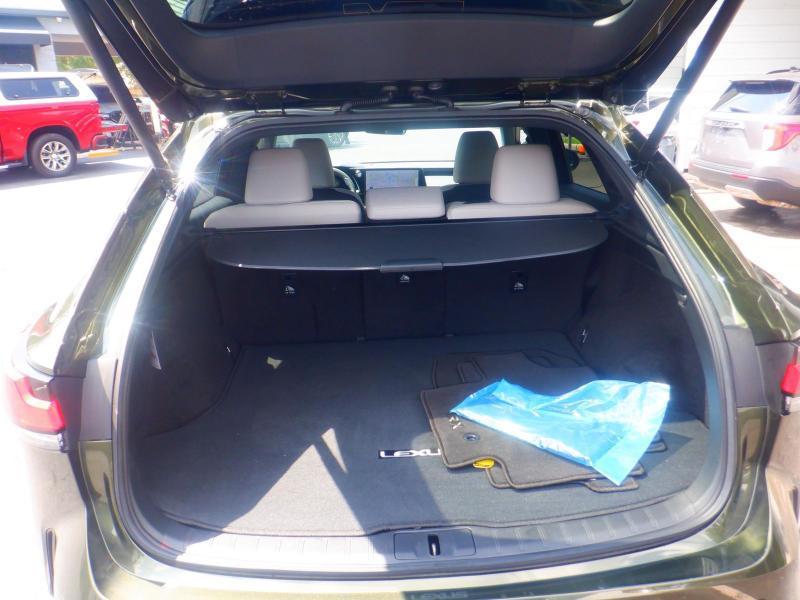 Lexus RX  2024