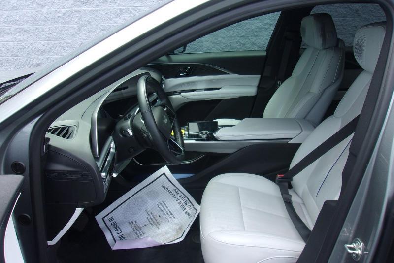 Cadillac Lyriq  2024