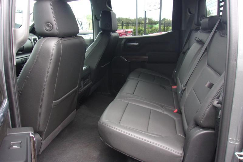 Chevrolet Silverado 1500  2021