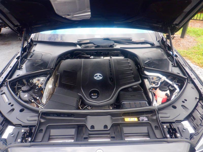 Mercedes-Benz S-Class  2023