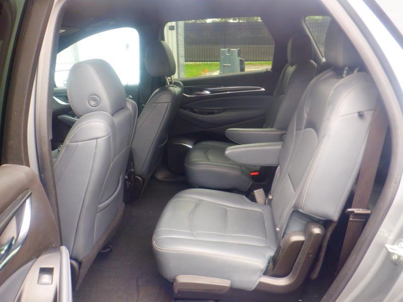 Buick Enclave Essence AWD 2023