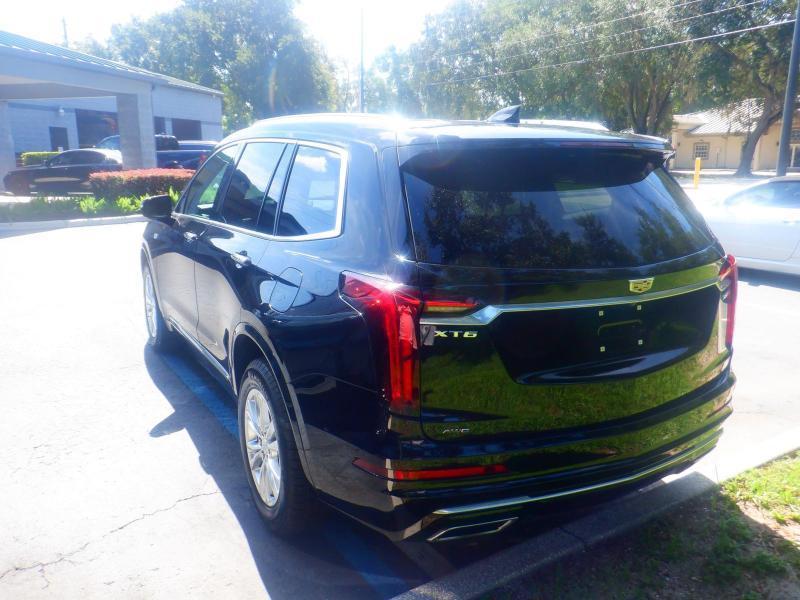 Cadillac XT6 Luxury AWD 2024