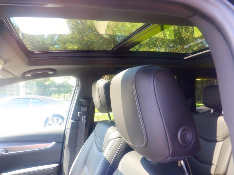 Cadillac XT6 Luxury AWD 2024