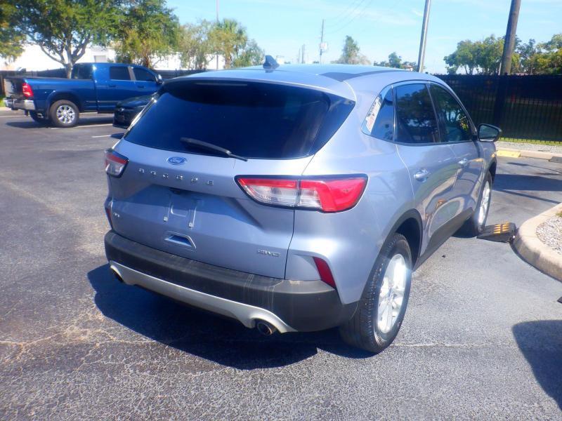 Ford Escape SE AWD 2022