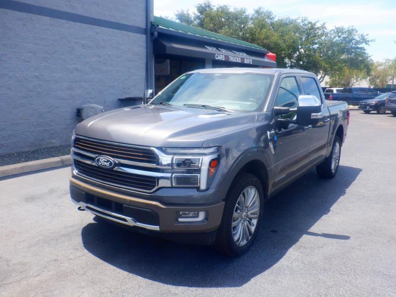Ford F-150  2025