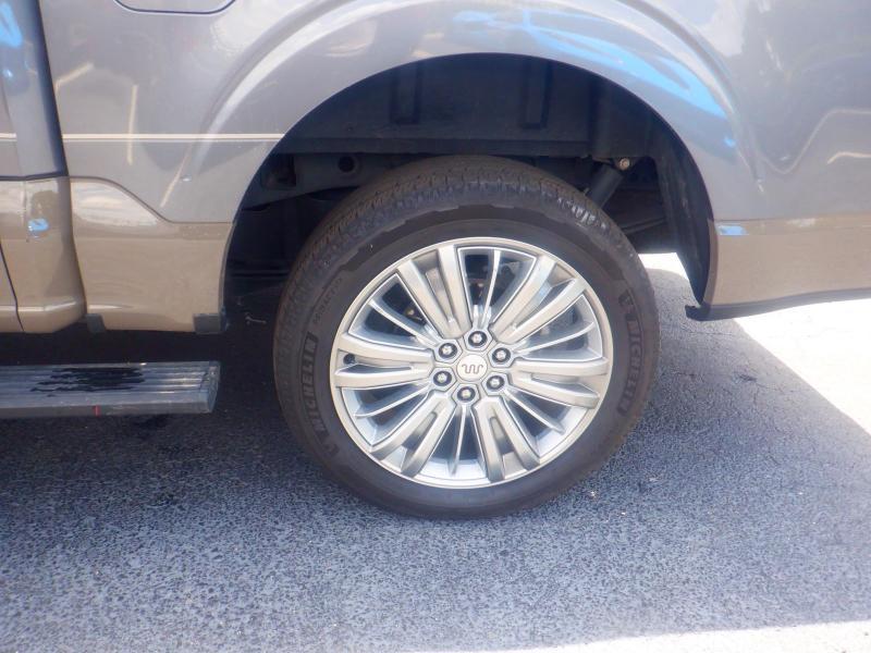 Ford F-150  2025