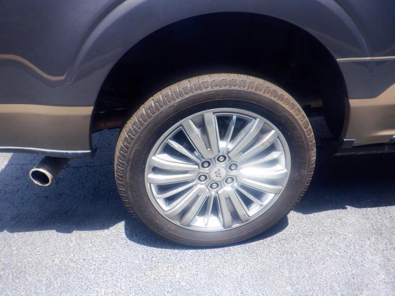 Ford F-150  2025