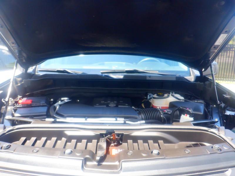 Chevrolet Silverado 1500  2025