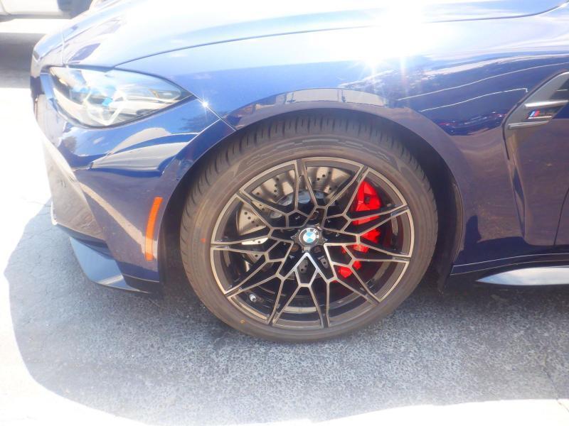 BMW M4  2024