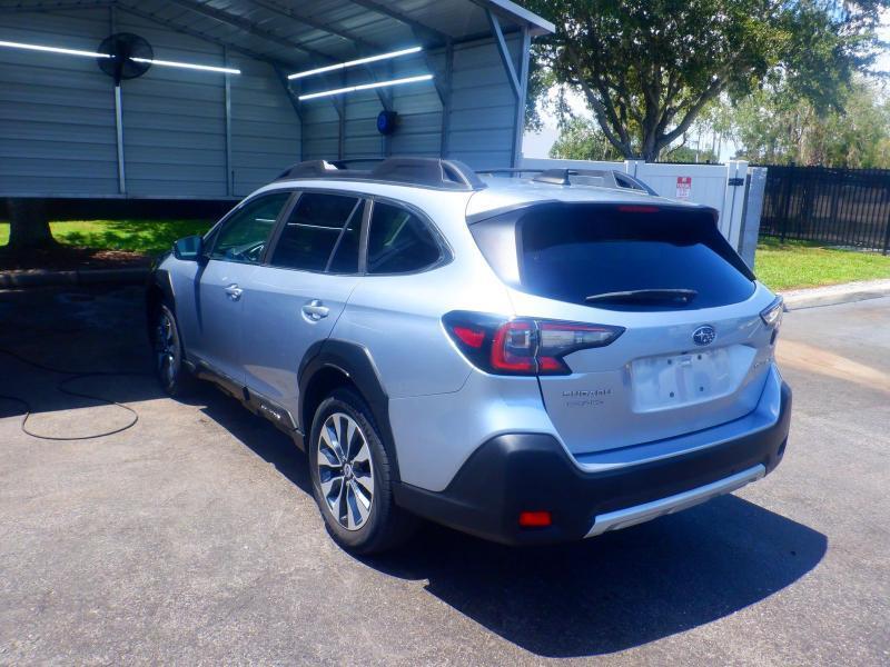 Subaru Outback Limited 2024