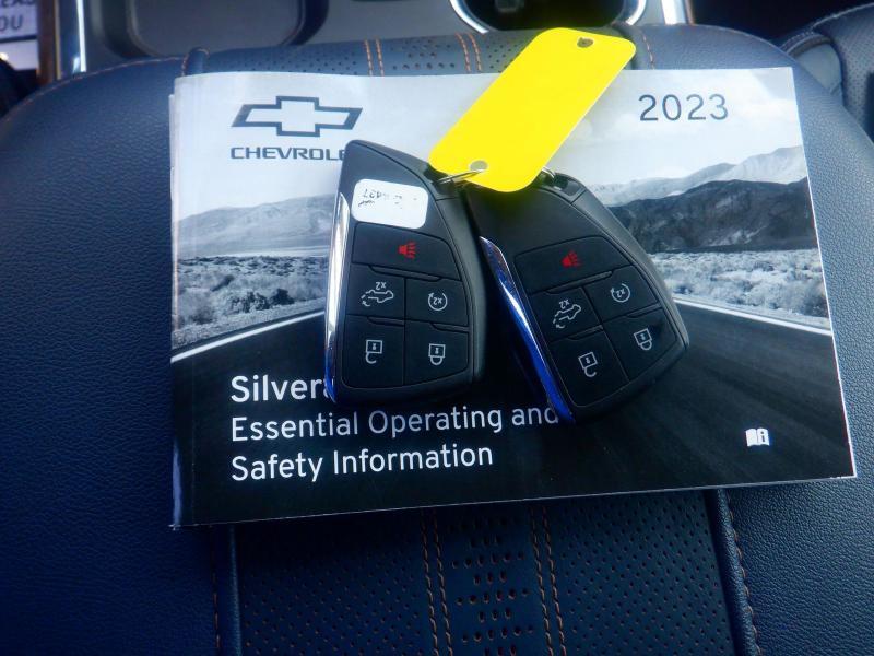 Chevrolet Silverado 1500  2023
