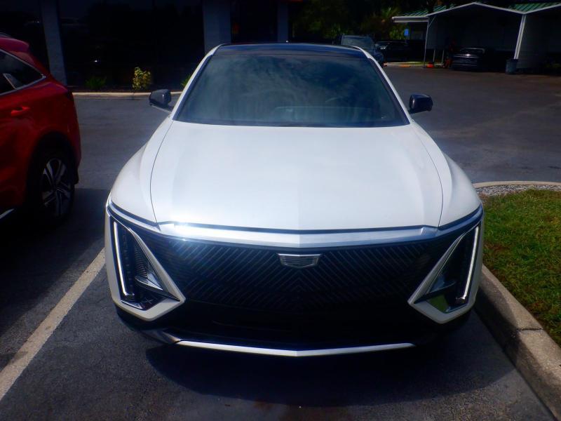 Cadillac Lyriq  2024