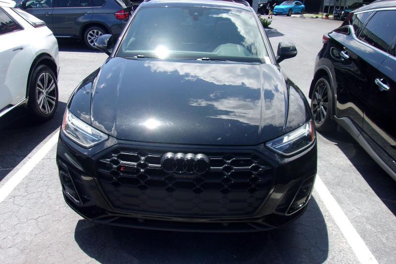 Audi SQ5  2023