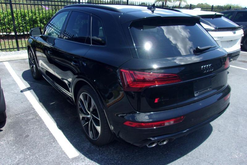 Audi SQ5  2023