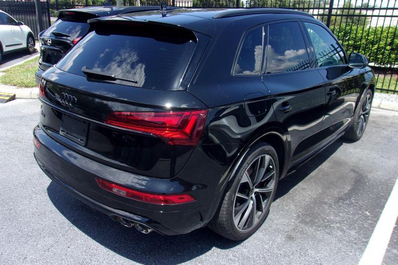 Audi SQ5  2023