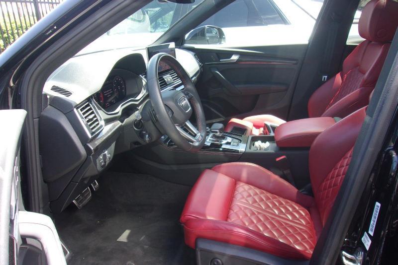 Audi SQ5  2023