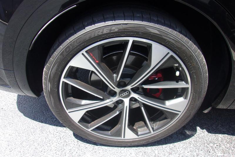 Audi SQ5  2023