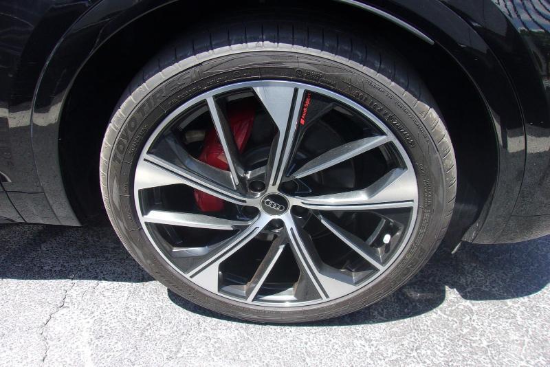 Audi SQ5  2023