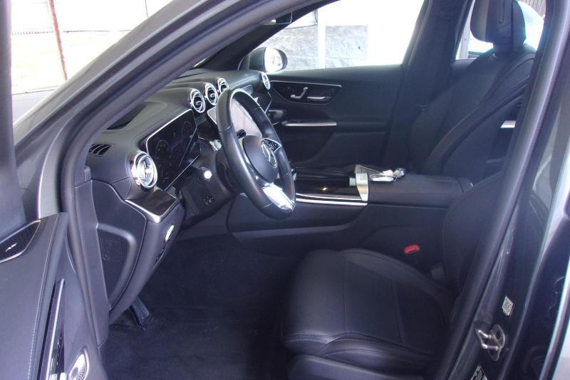 Mercedes-Benz GLC-Class  2023