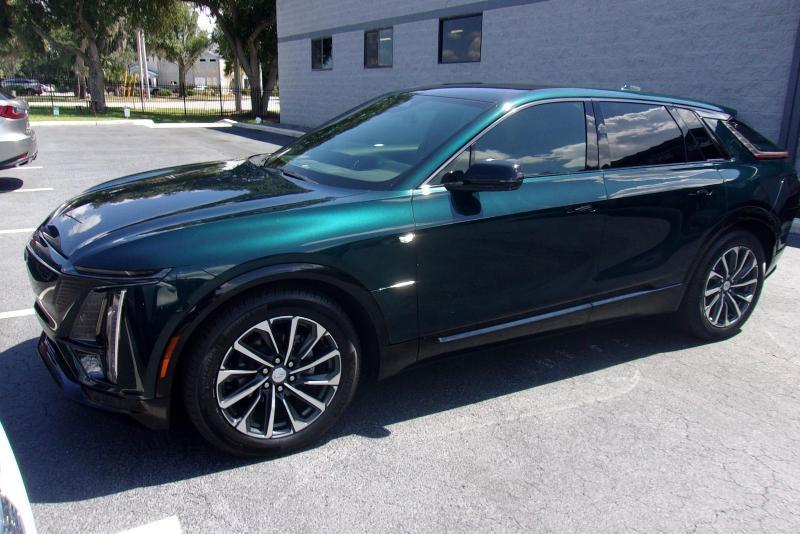 Cadillac Lyriq  2024