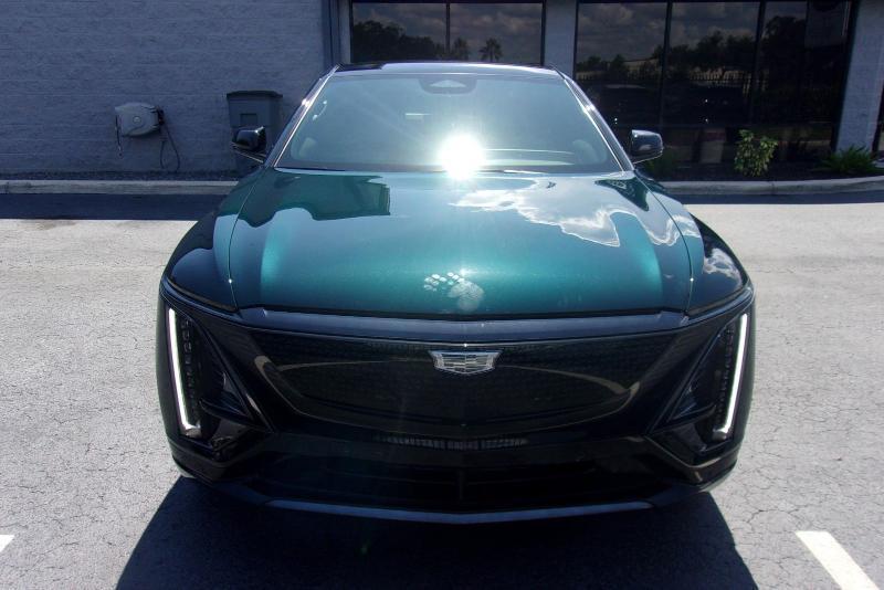 Cadillac Lyriq  2024