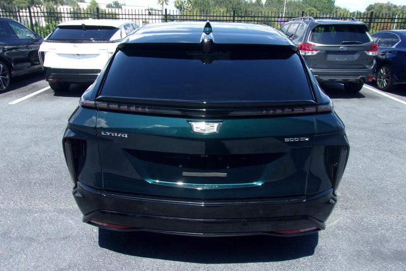 Cadillac Lyriq  2024