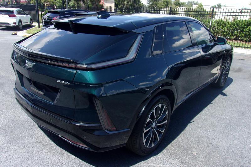 Cadillac Lyriq  2024