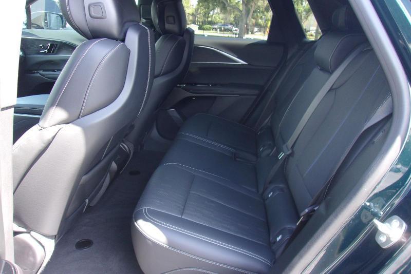 Cadillac Lyriq  2024