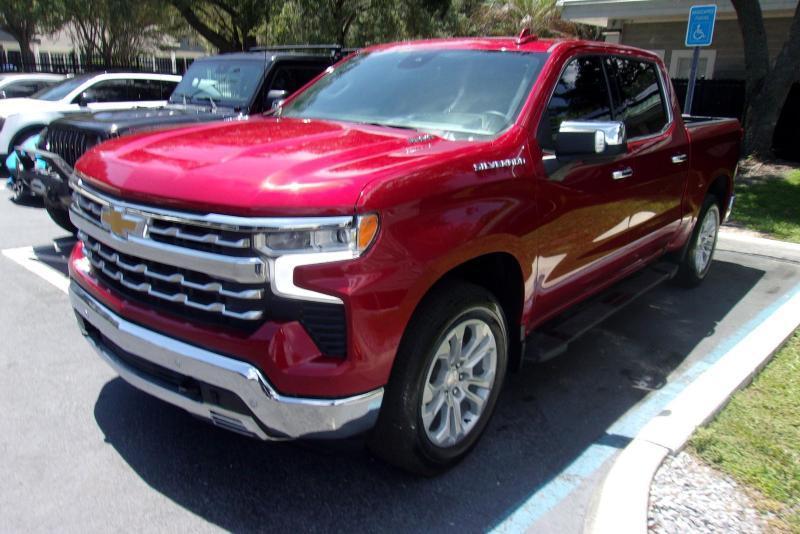 Chevrolet Silverado 1500  2025