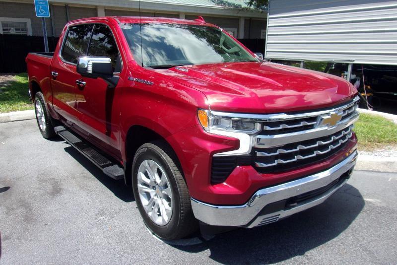 Chevrolet Silverado 1500  2025