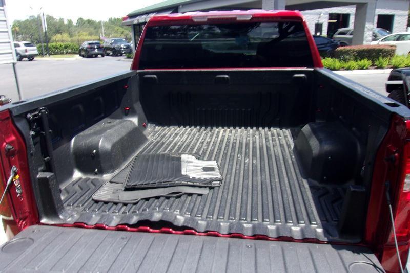Chevrolet Silverado 1500  2025