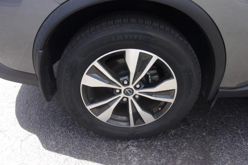 Nissan Murano SV 2024