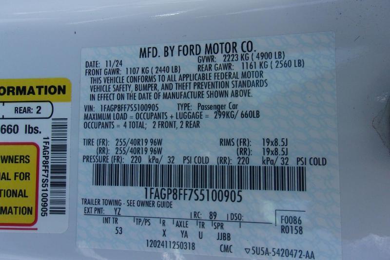 Ford Mustang  2025