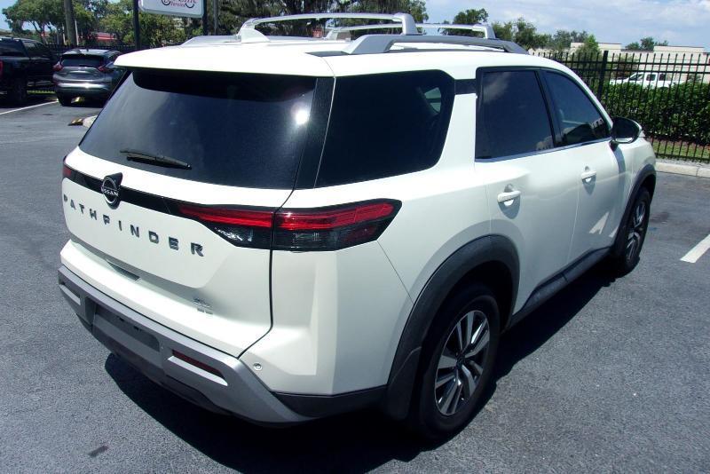 Nissan Pathfinder  2024