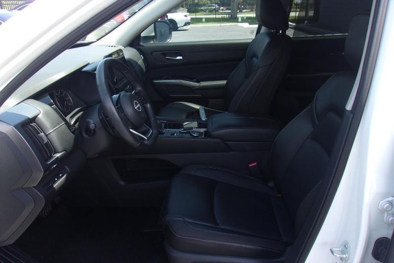 Nissan Pathfinder  2024