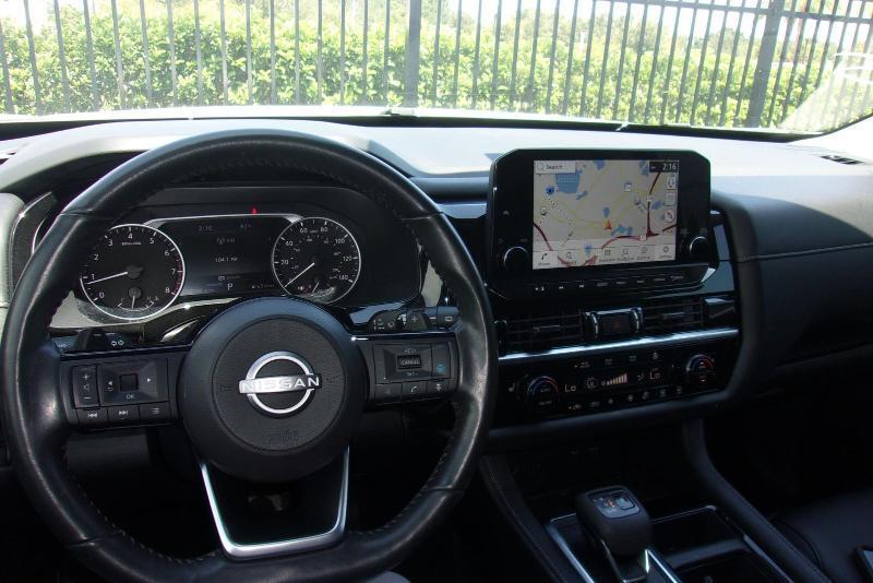 Nissan Pathfinder  2024
