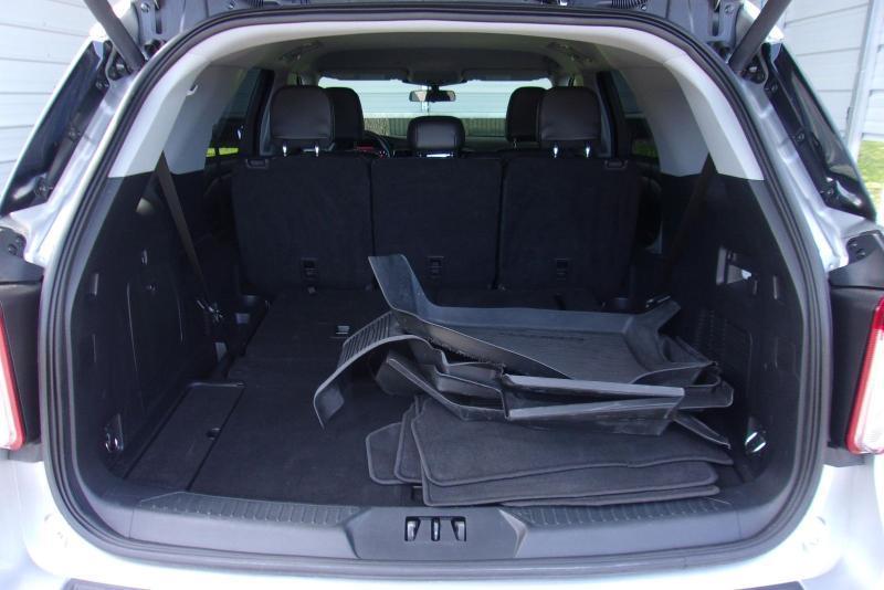 Ford Explorer XLT 2022