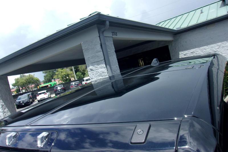 GMC HUMMER EV  2024
