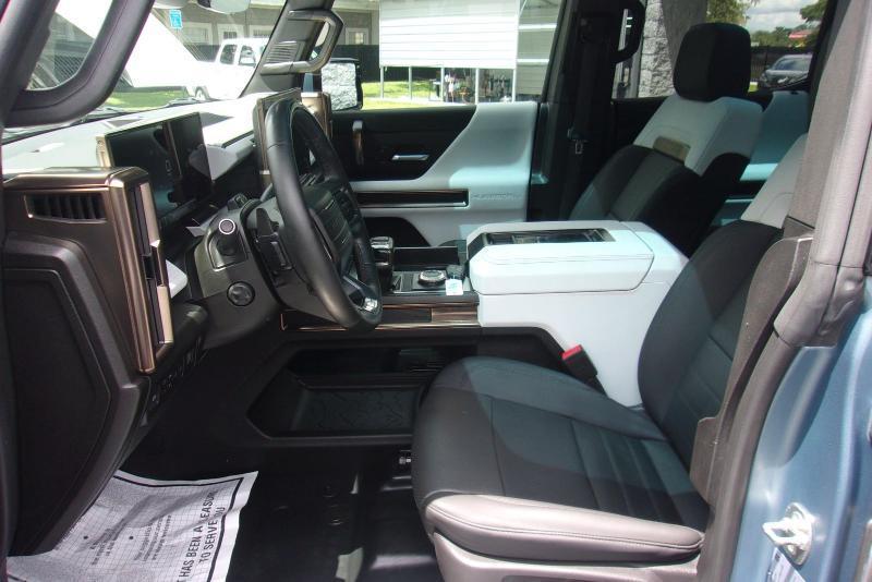 GMC HUMMER EV  2024