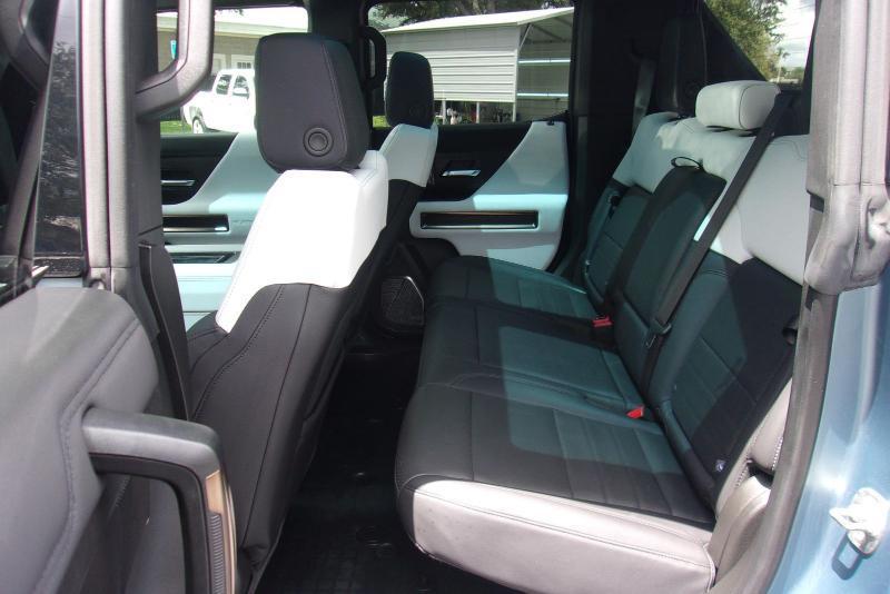 GMC HUMMER EV  2024